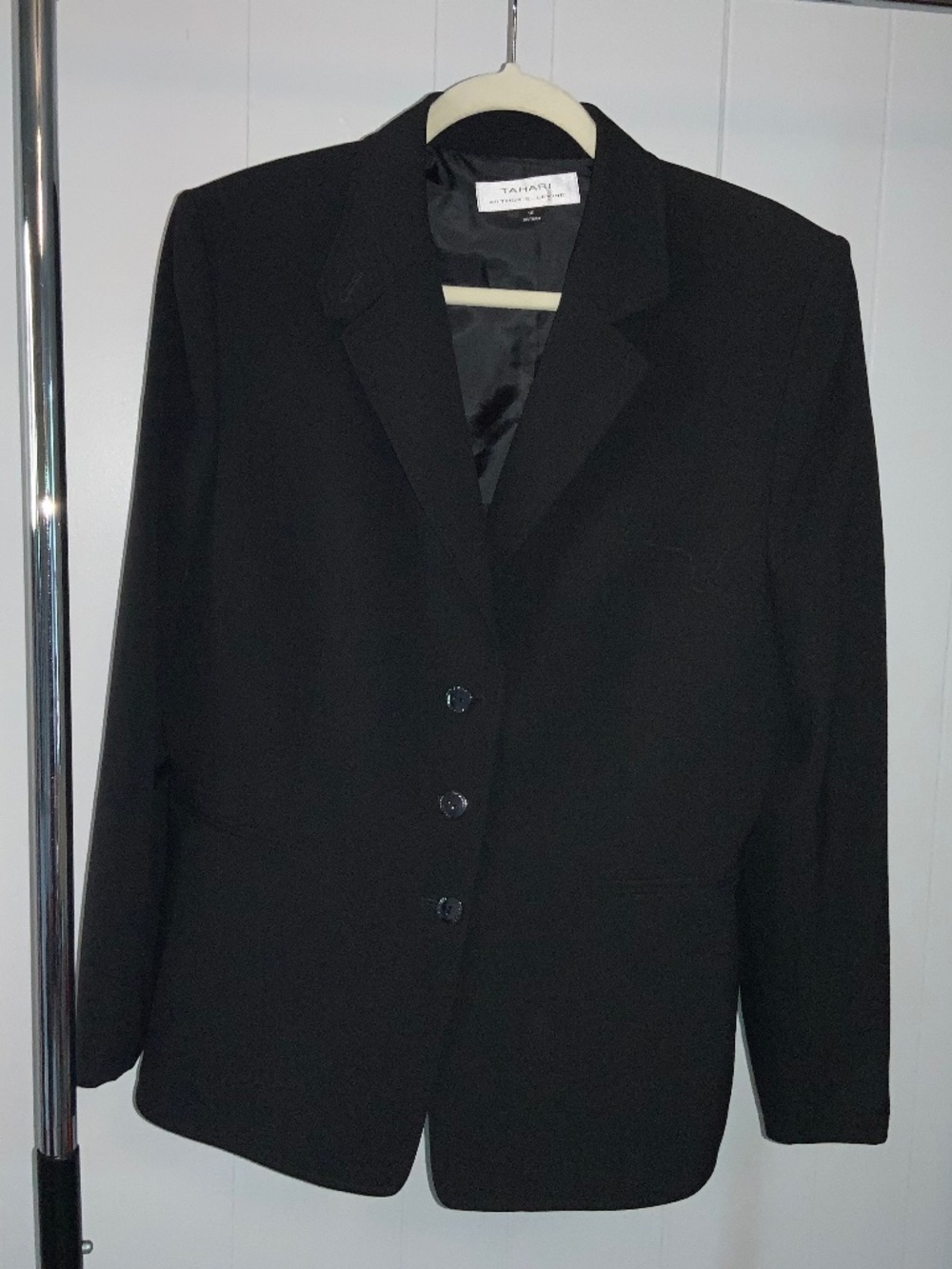 Tahari ASL single breasted triple button black blazer SZ 16